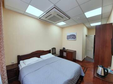 Большой двухместный номер с 1 кроватью в Гостинице Симбирск